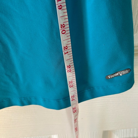 North face ladies sleeveless vapor wick top. Med - Picture 6 of 7